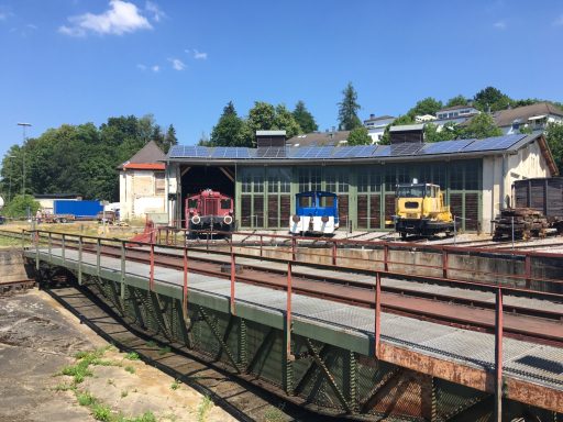 Lokschuppen und Drehscheibe